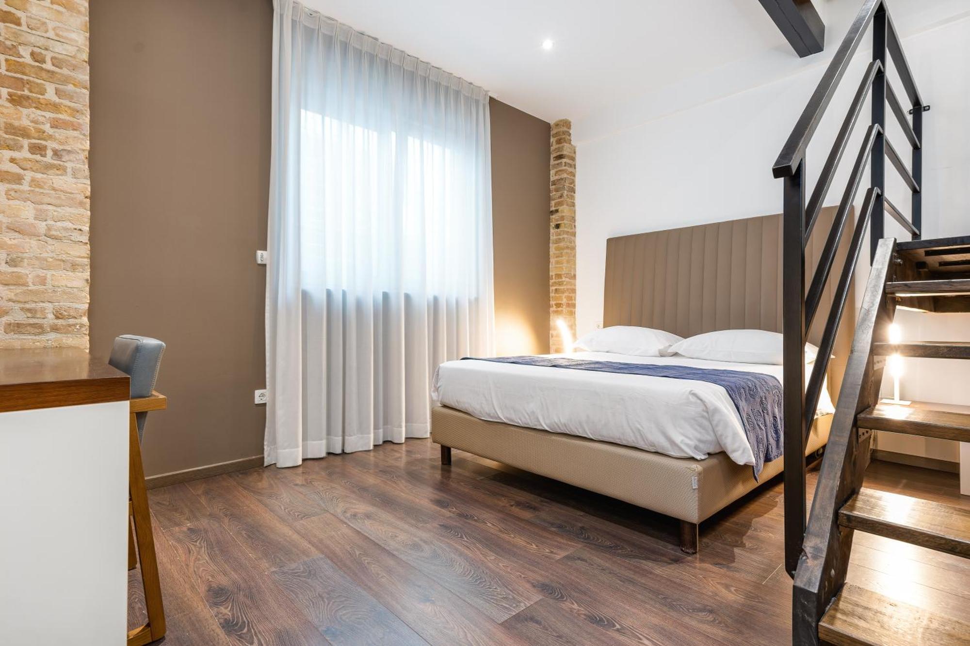 Azur Palace Luxury Rooms Сплит Экстерьер фото